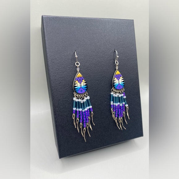 💙💜🖤Handmade Native American Drop Earrings - Picture 2 of 4